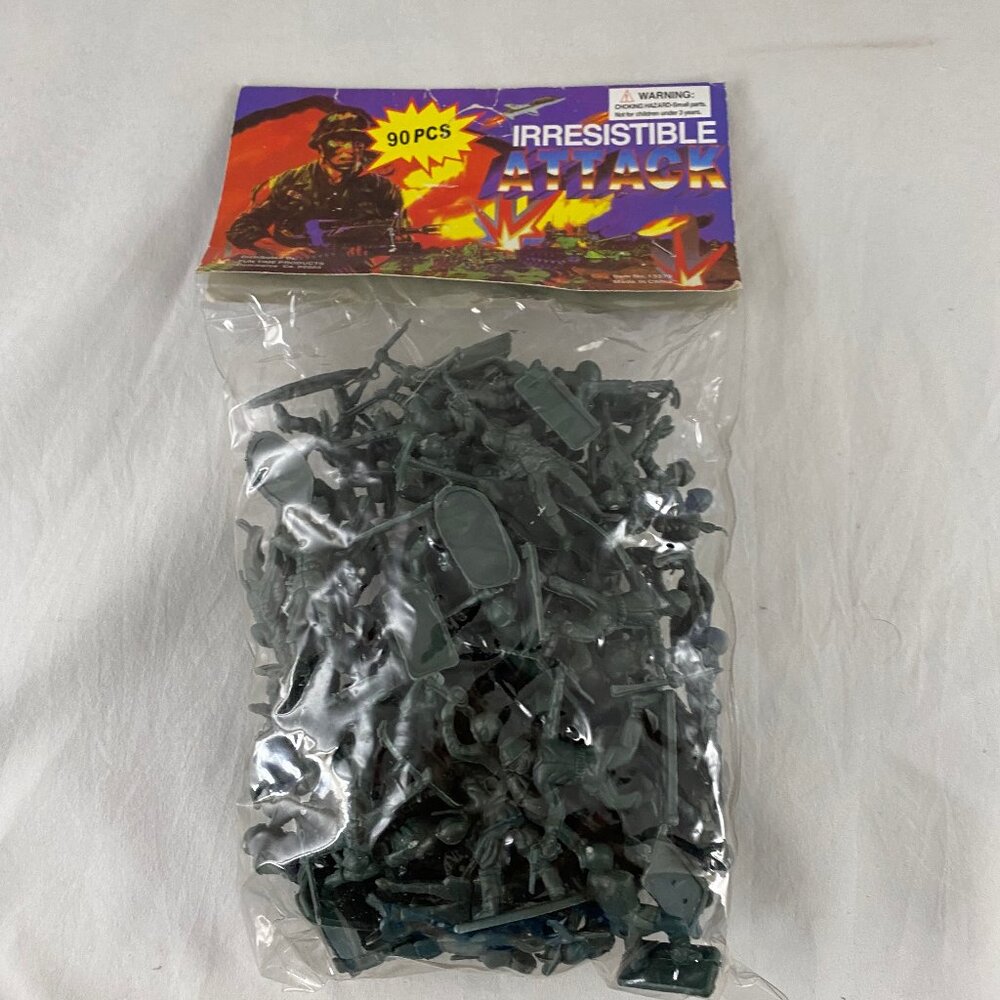 90 Pieces Irresistible Action Figures Soldiers